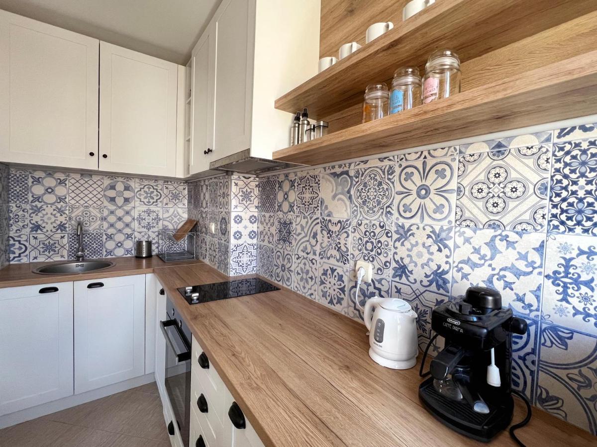 Lovely Apartment With Balcony In Pomorie Old Town By Flat Mаnаger Eksteriør billede